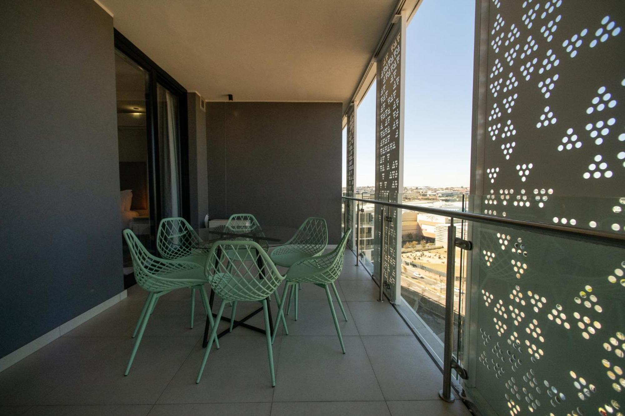 Ellipse Waterfall Executive Apartments Midrand Exterior foto